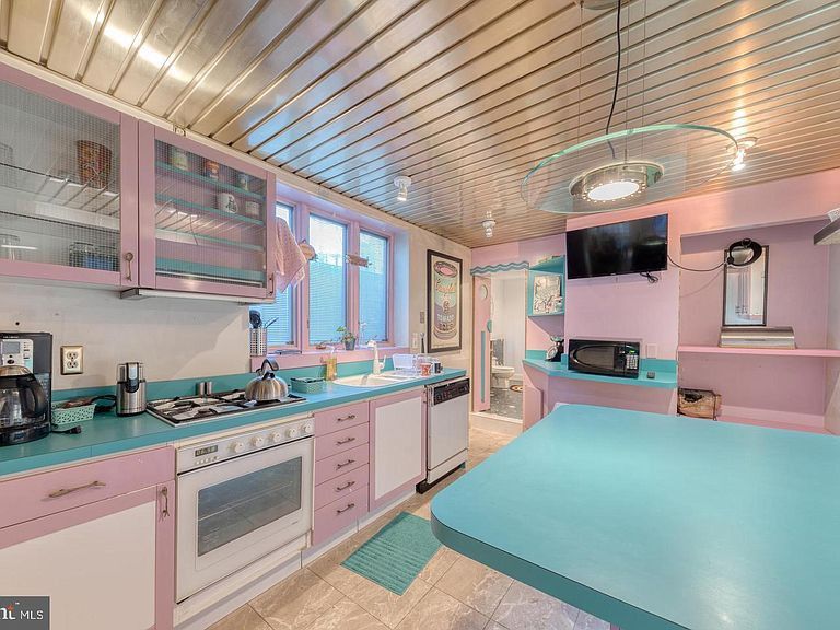 Pastel-colored kitchen