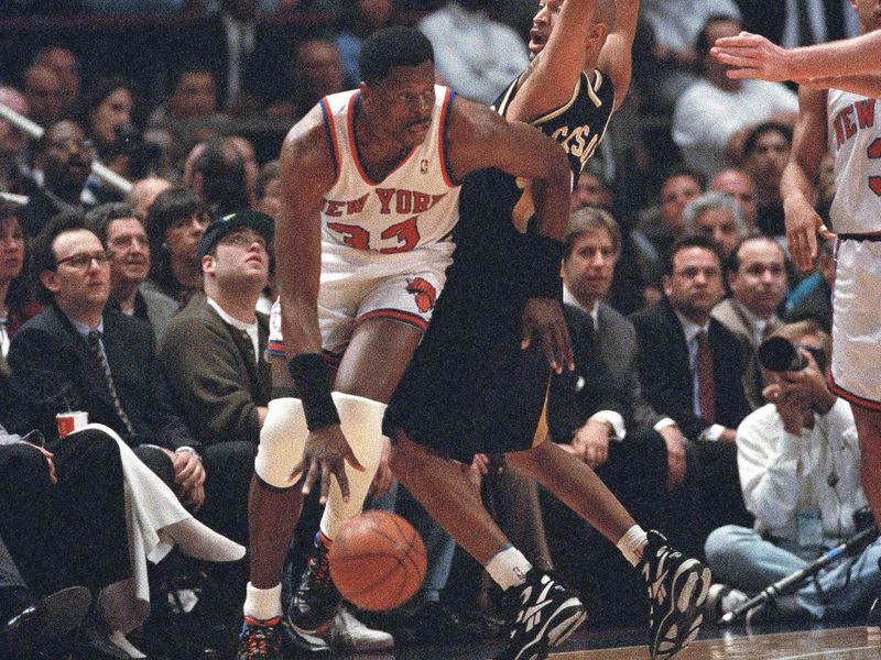 Patrick Ewing in action