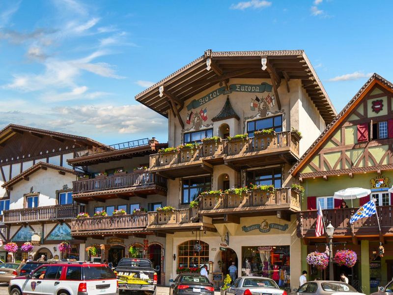 Picturesque buildings and shops in the Bavarian and Scandinavian themed town of Leavenworth, Washington State, USA