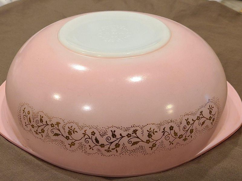 Pink Duchess Pyrex bowl