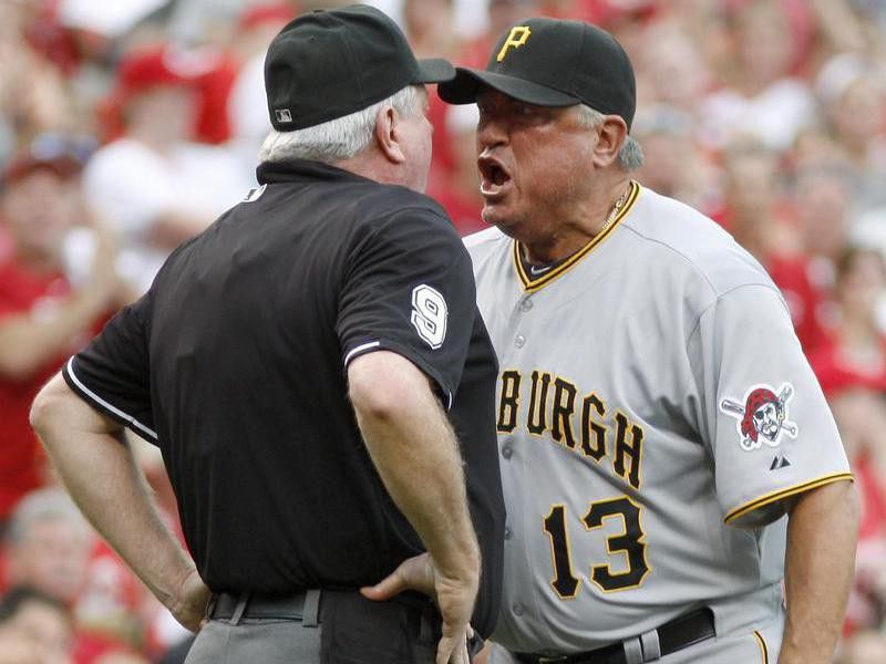 Pittsburgh Pirates manager Clint Hurdle arguing with umpire