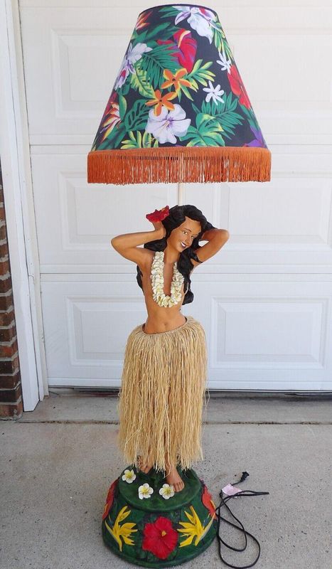 Polynesia Hula Girl Lamp