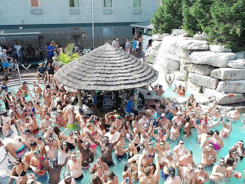 Pool Party Put-in-Bay