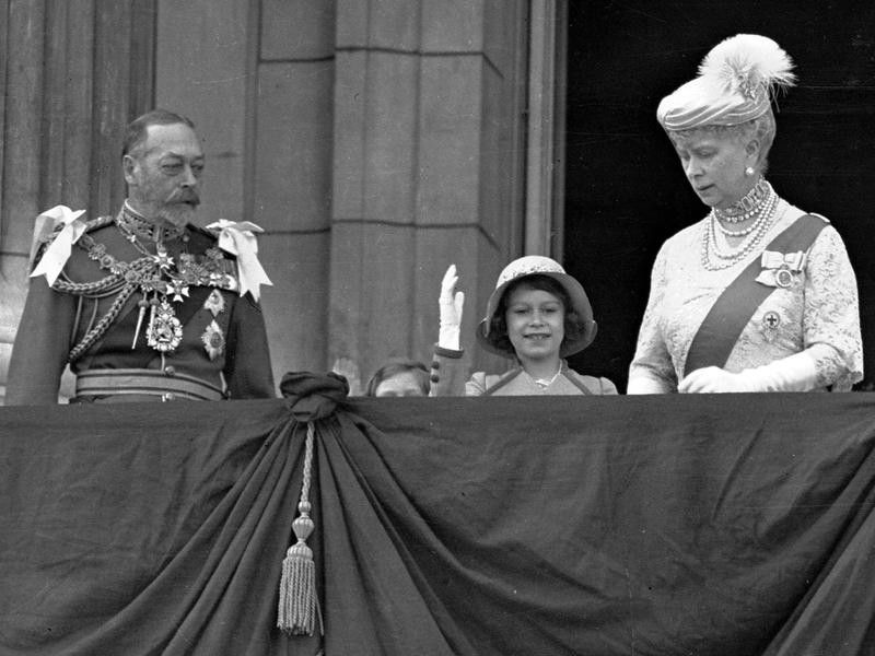 Princess Elizabeth with her grandparents King George V and Queen Mary