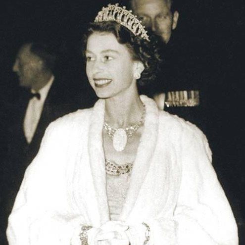 Queen Elizabeth II wearing Andamooka Opal