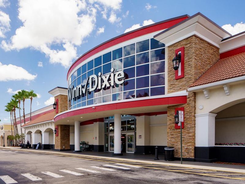 RK Centers Winn Dixie Supermarket Miramar FL