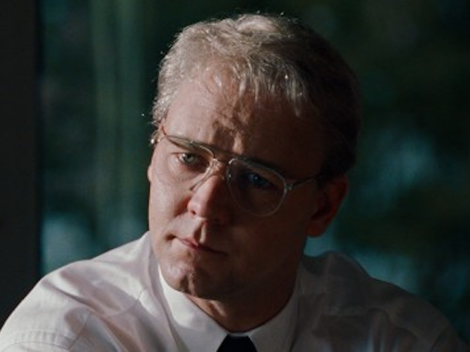 Russell Crowe as Jeffrey Wigand in "The Insider"