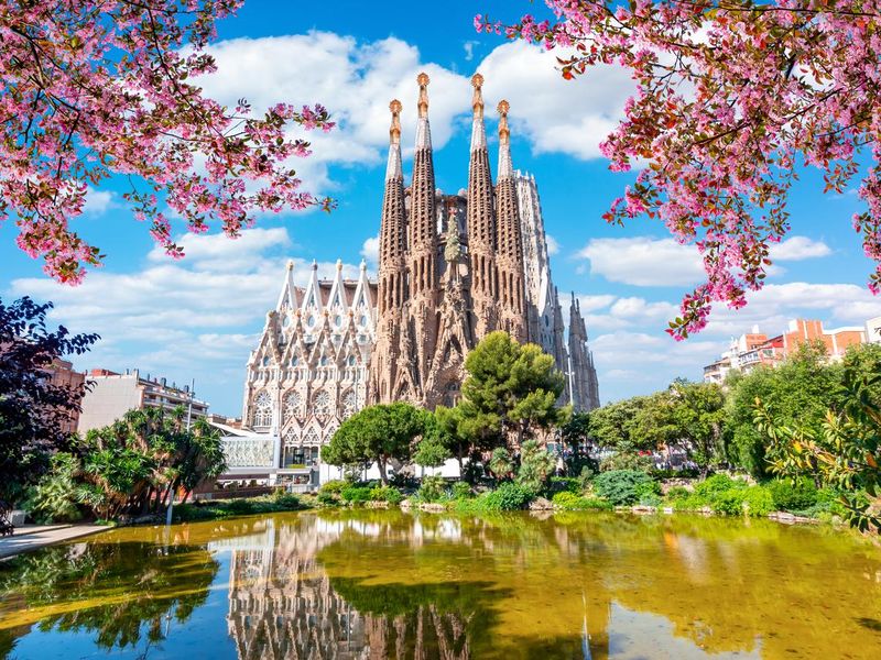 Sagrada Familia Cathedral in spring, Barcelona, Spain