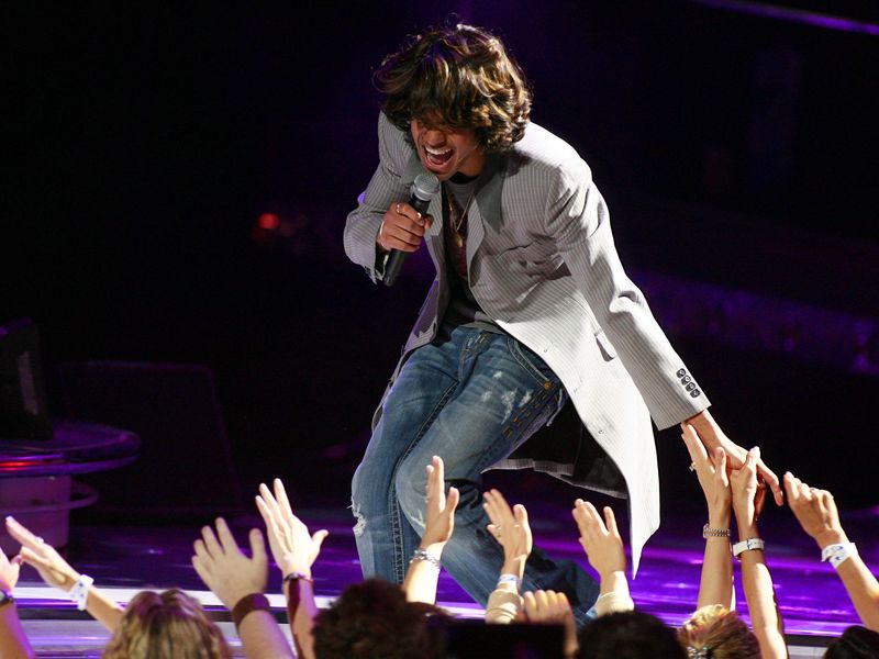 Sanjaya Maakar performs "You Really Got Me" during the season finale of American Idol  2007