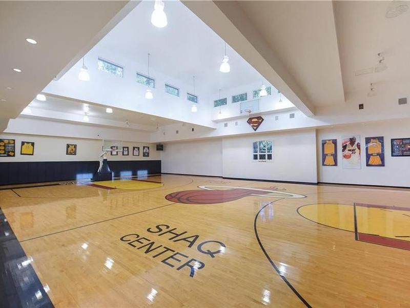 Shaq Center basketball court