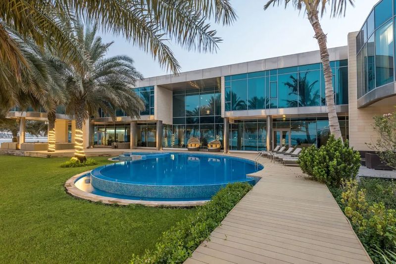 Signature Villa in Dubai