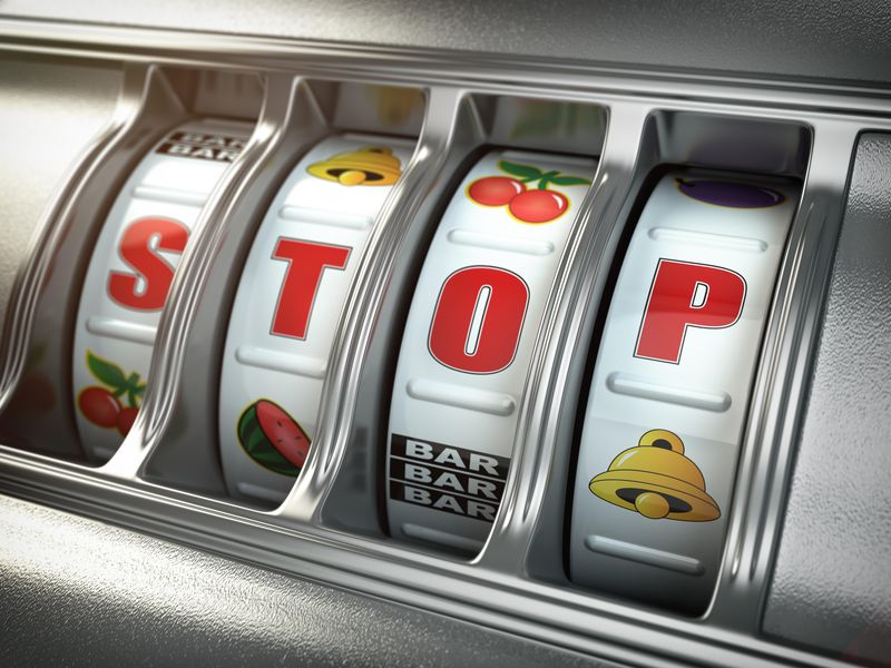 Slot machine saying to stop