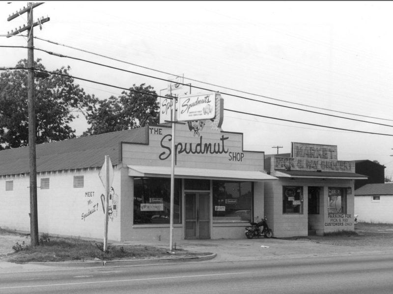 Spudnut shop, 1962