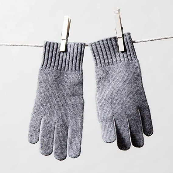 State cashmere gloves
