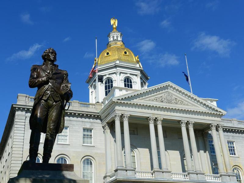 statue outside of new hampshire capitol in concord