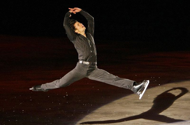 Stéphane Lambiel jumping on ice