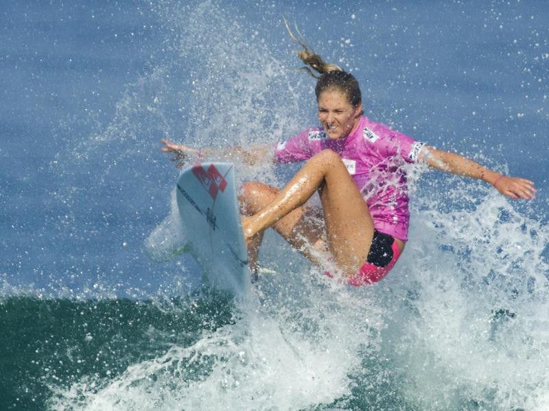 Stephanie Gilmore is one of the best surfers in the world in 2021.