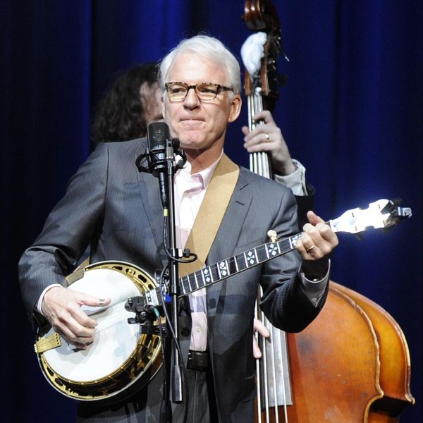 Steve Martin performs a song from his debut CD, "The Crow: New Songs for the Five-String Banjo," at Club Nokia in Los Angeles, Monday, May 11, 2009. (AP Photo/Chris Pizzello)