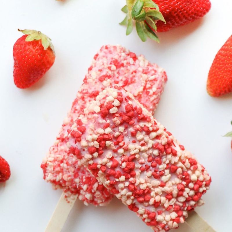 Strawberry Shortcake ice cream truck treat