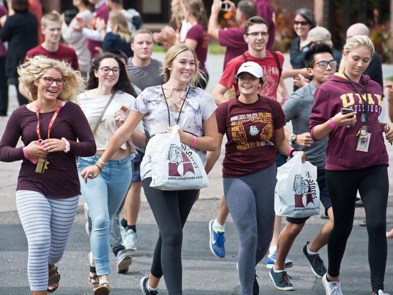 Students at University of Minnesota Duluth