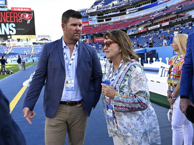 Tennessee Titans general manager Jon Robinson and owner Amy Adams Strunk