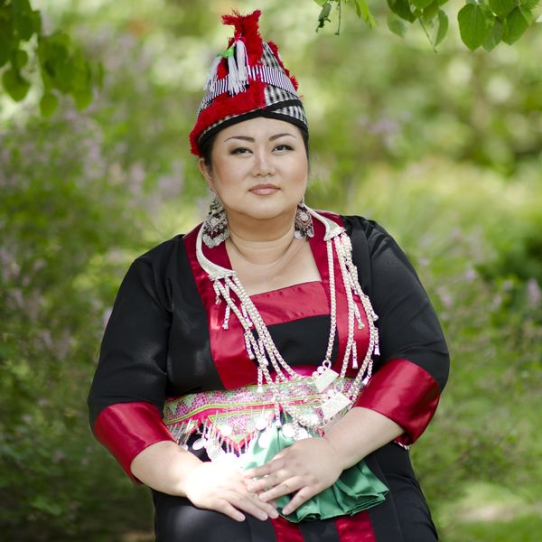 The Hmong American Using Technology to Save Her Endangered Language