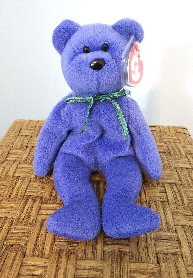 Third-Generation Violet Teddy Bear Beanie