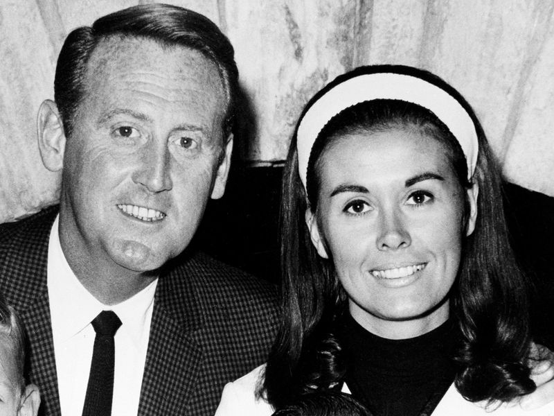 Vin Scully and his wife, Joan, in 1972