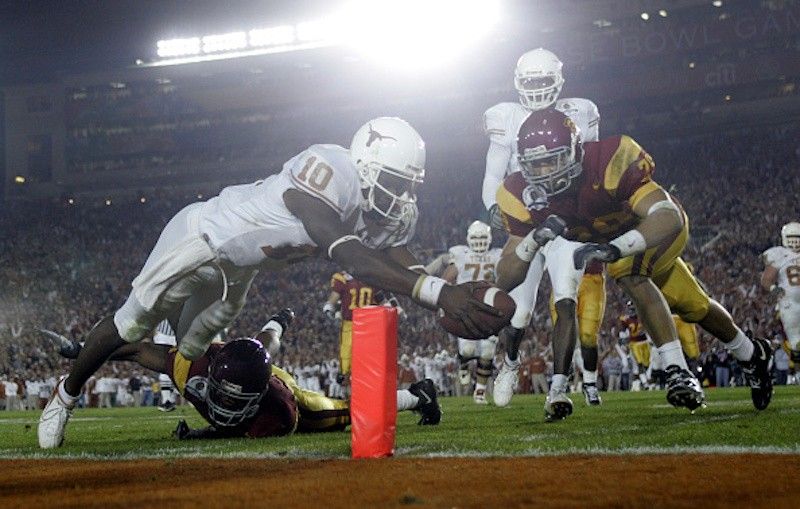 Vince Young and Texas beat USC in 2006 BCS national title game