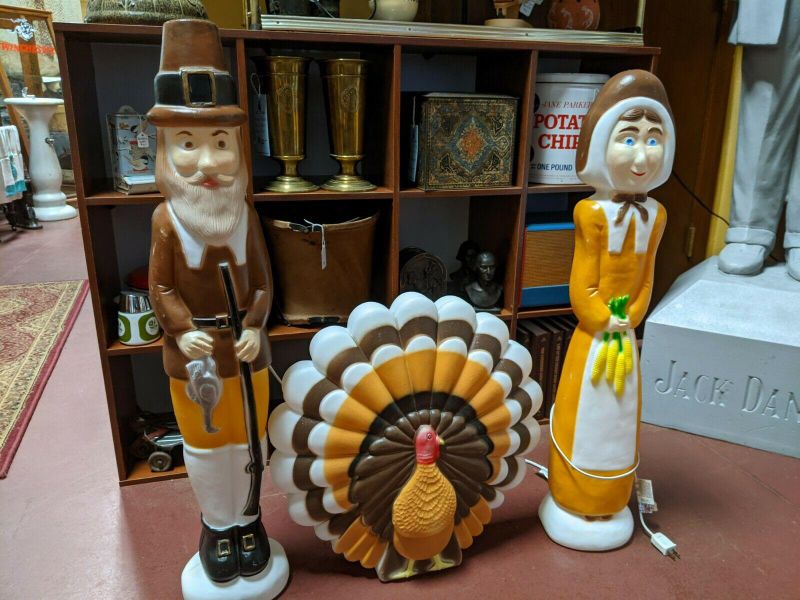 Vintage Thanksgiving Blow Mold Set