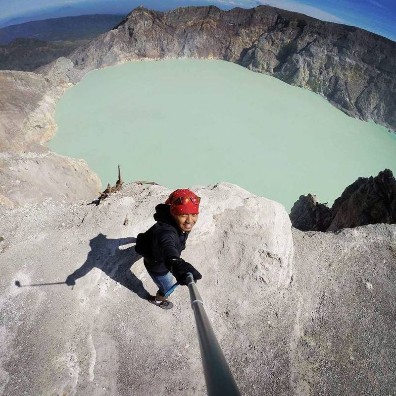 volcano selfie