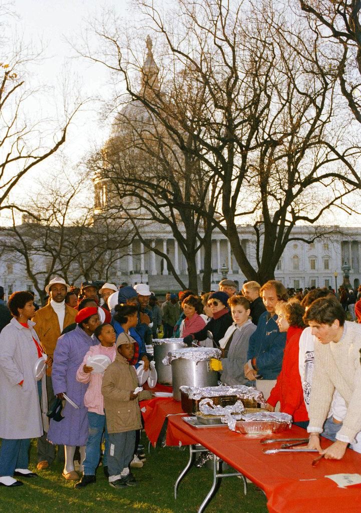 Volunteers from the community in Washington, D.C., in 1988
