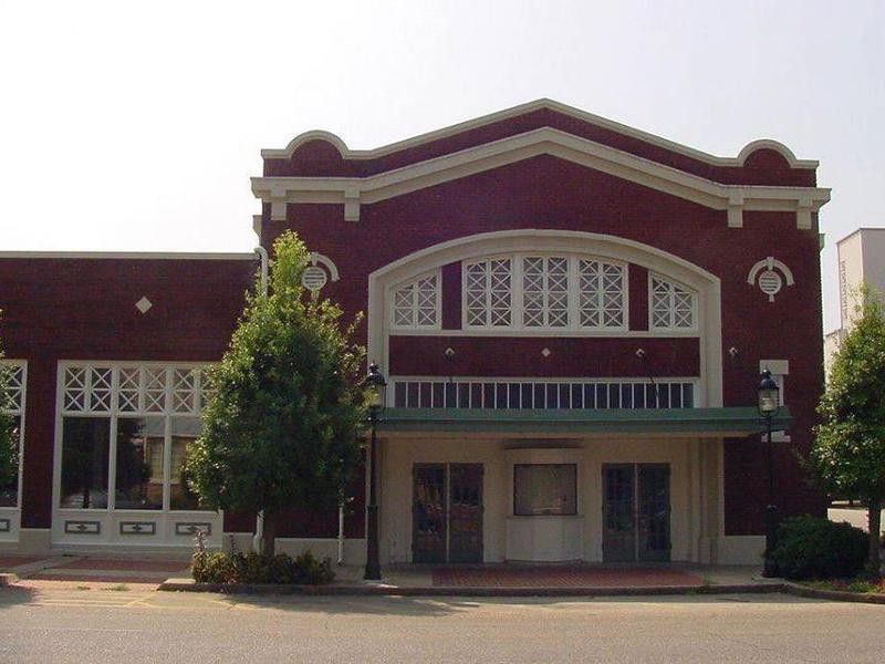 Walton Theater Selma