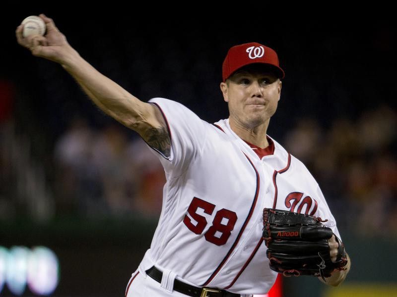 Washington Nationals' reliever Jonathan Papelbon delivers pitch