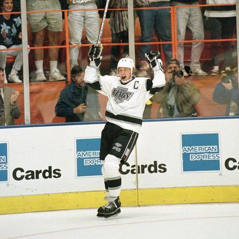 Lot Detail - 1988-89 KEN BAUMGARTNER LOS ANGELES KINGS GAME WORN