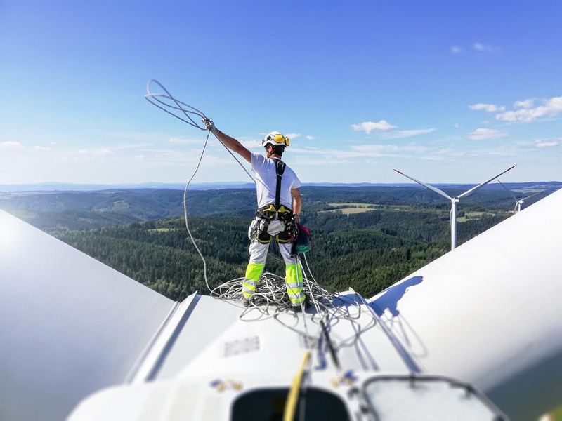 Wind Turbine Repair